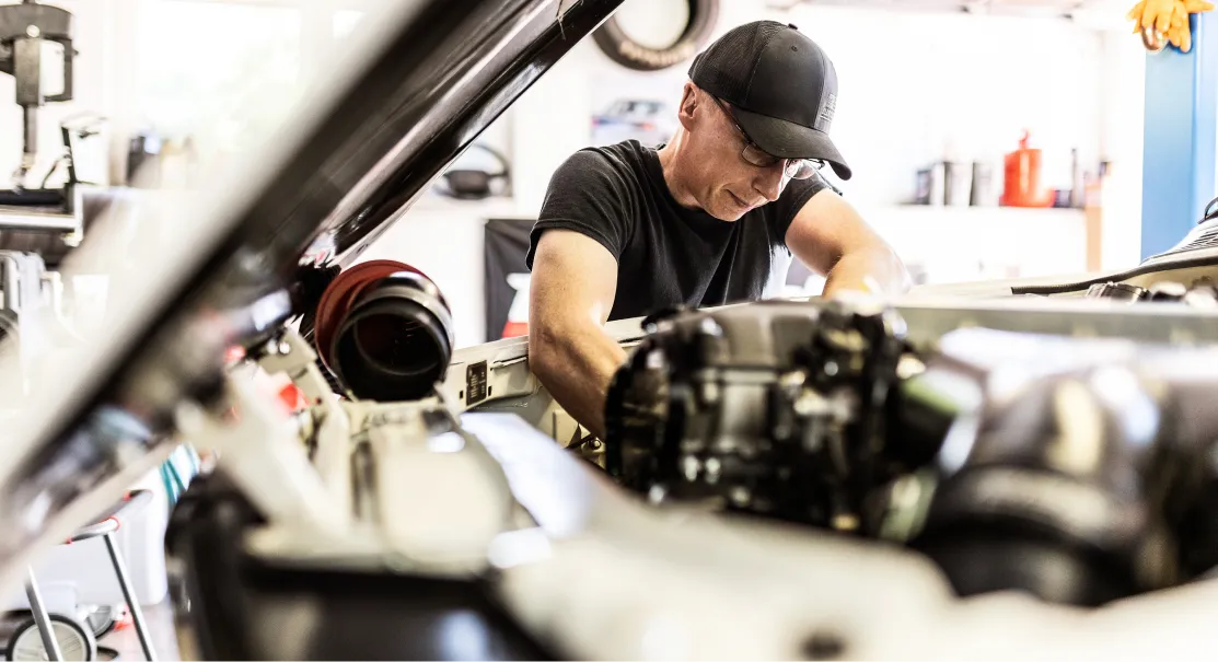 Christian Pohl  beim "Schrauben"